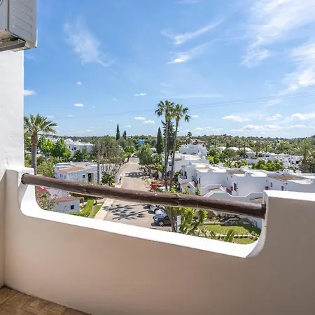 Hostwise - Sunny Flat With A Balcony & Pool