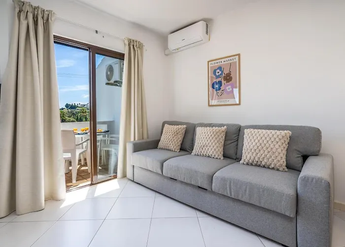Sunny Flat With A Balcony & Pool By Hostwise * Albufeira